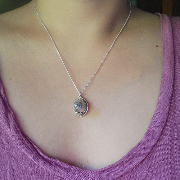 Vintage Sterling Silver Fireman's Helmet Necklace - Picture 7 of 8